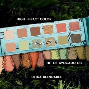 🌿Urban Decay Wild Greens Eyeshadow Palette🌿